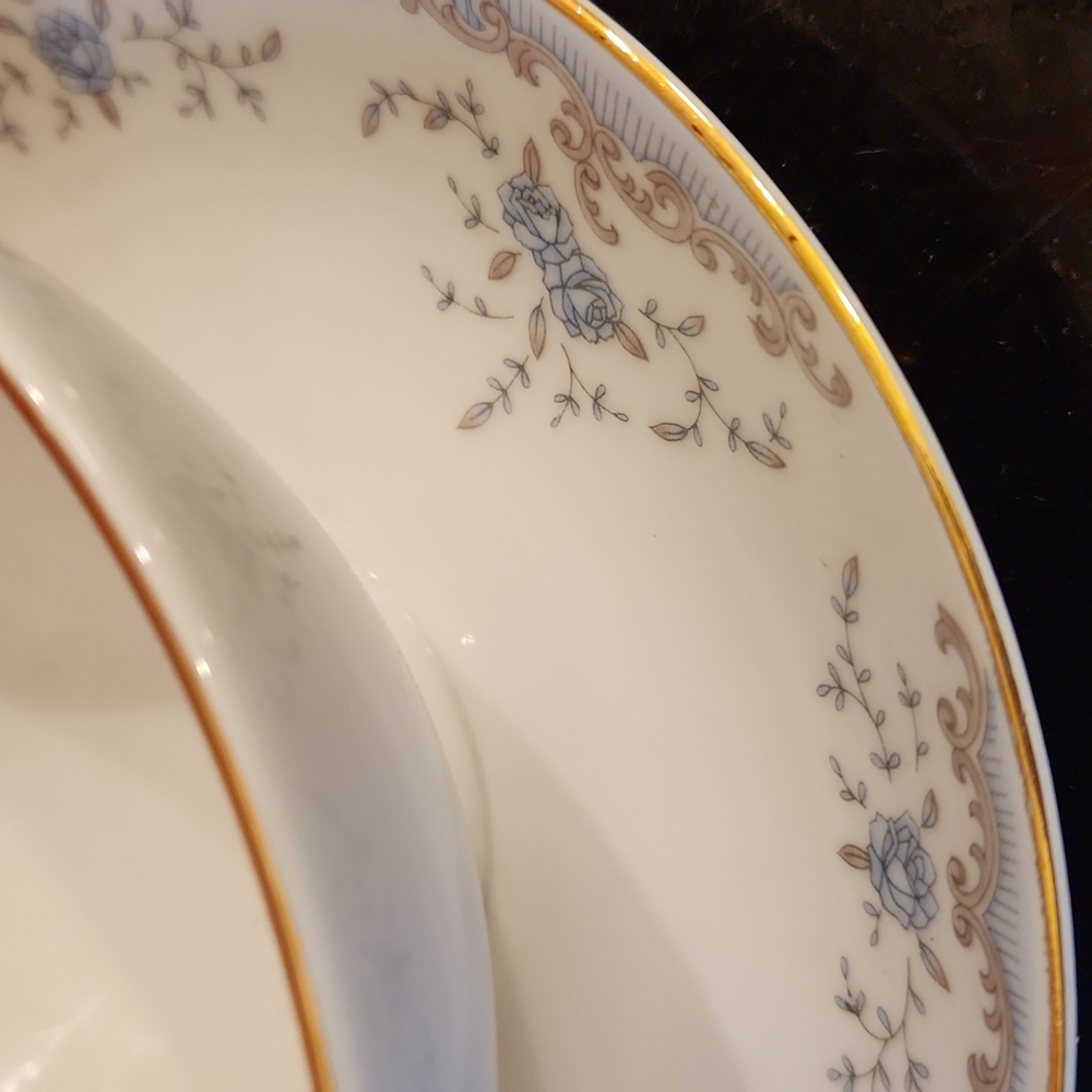 *SEVILLE GRAVY BOAT IMPERIAL CHINA - Picture 2 of 4